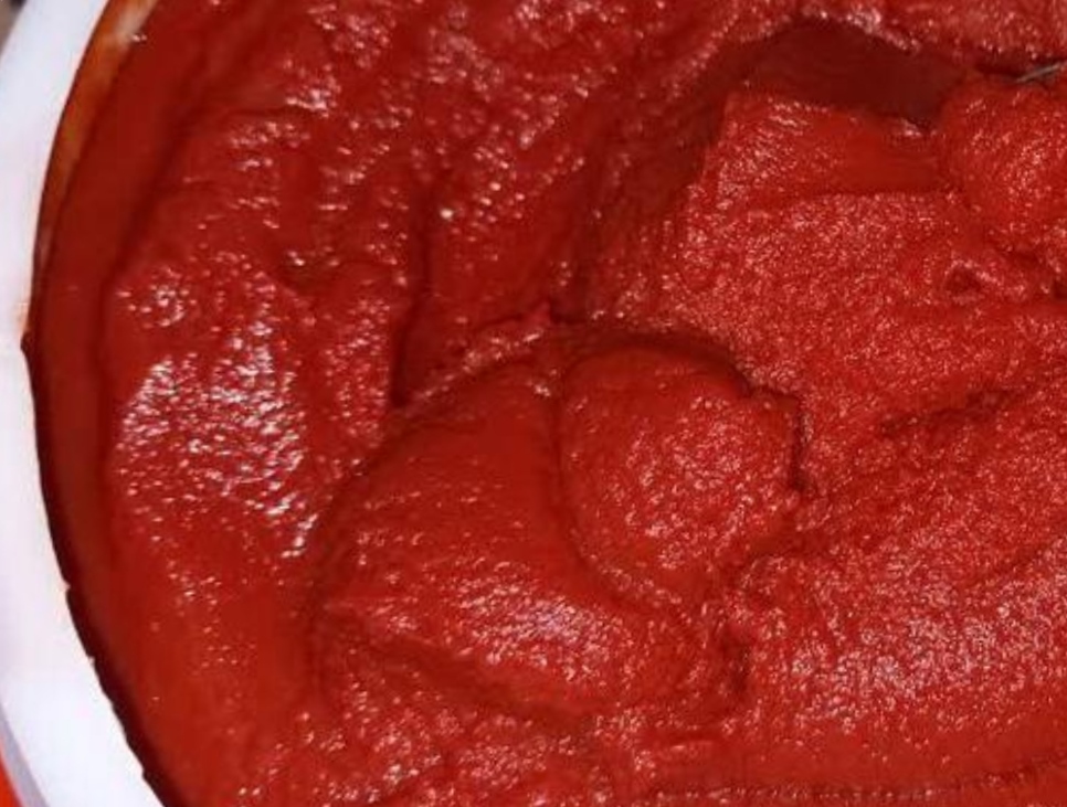 رب گوجه فرنگی خانگی و سفت