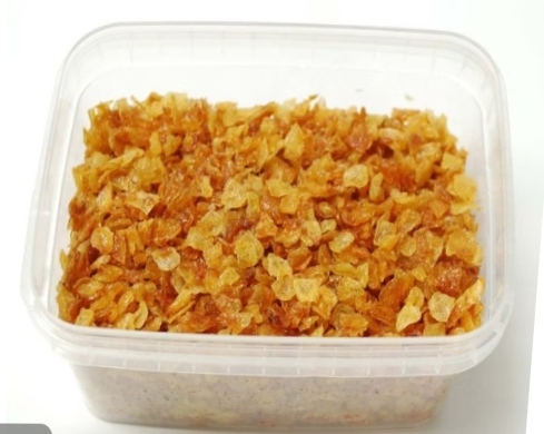 پیاز داغ خلالی سرخ شده (در بسته بندی نیم کیلویی)